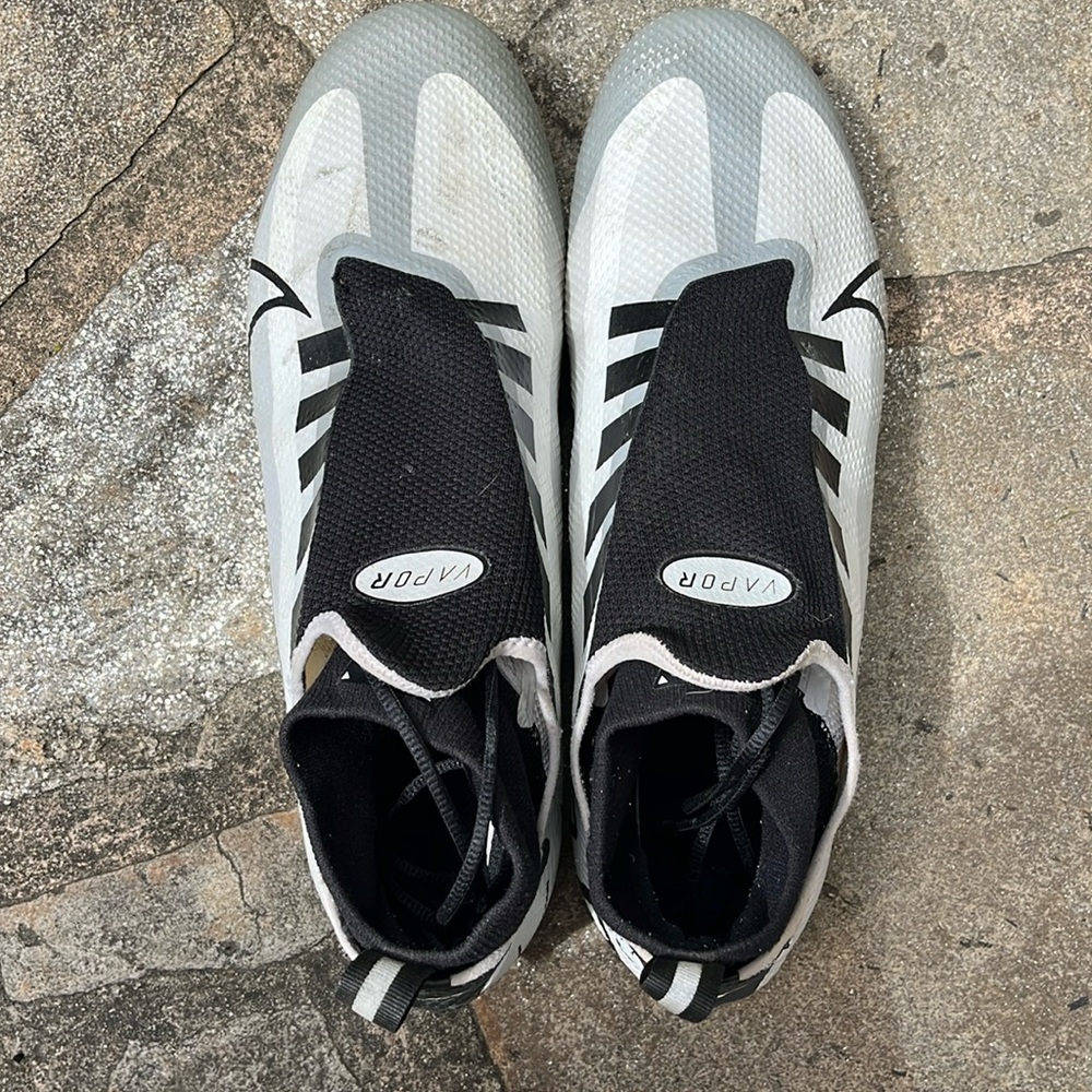 Nike vapor cleats